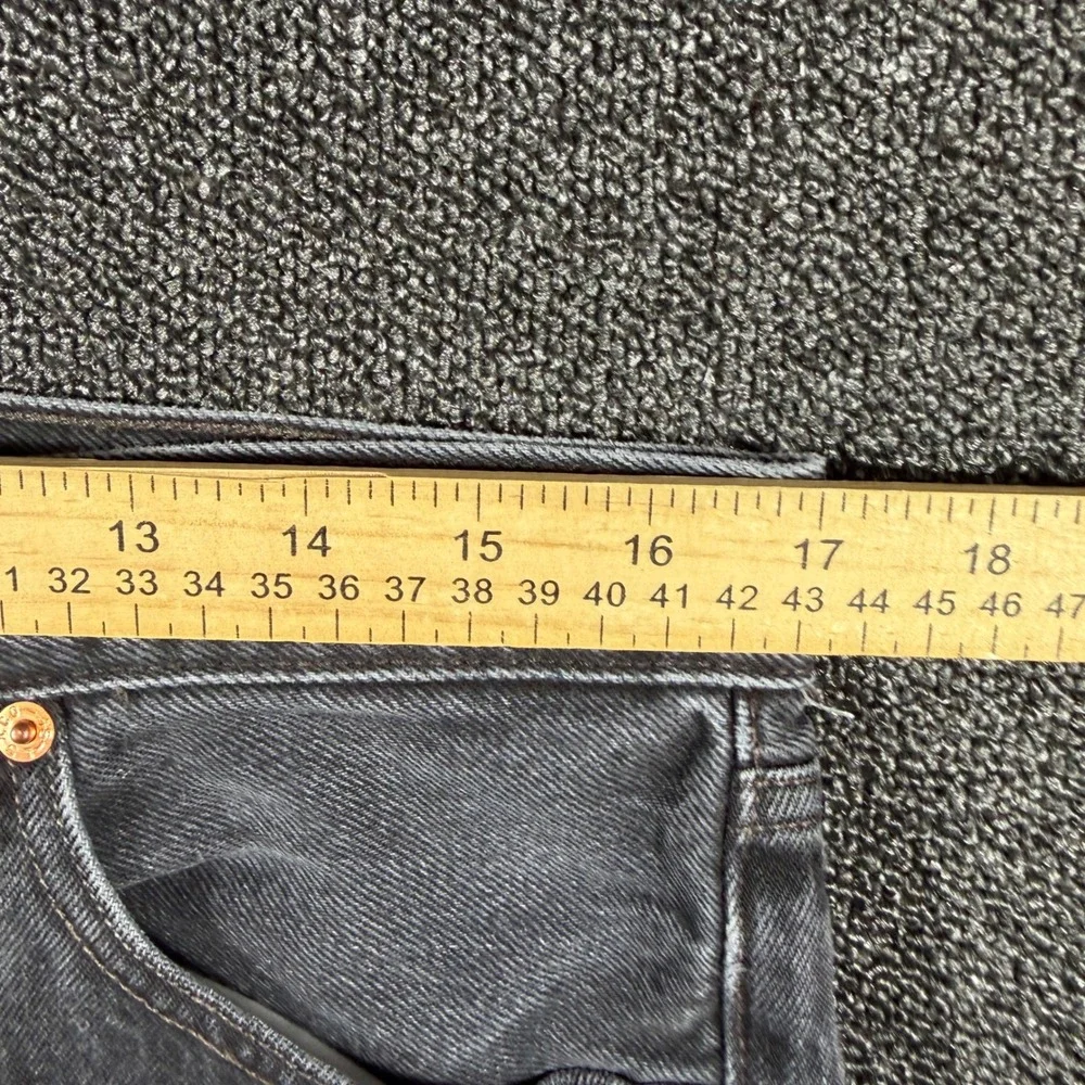Vintage 90s Levis 501 Mens Black Straight Leg Button Fly Jeans 34x32 Mexico Made